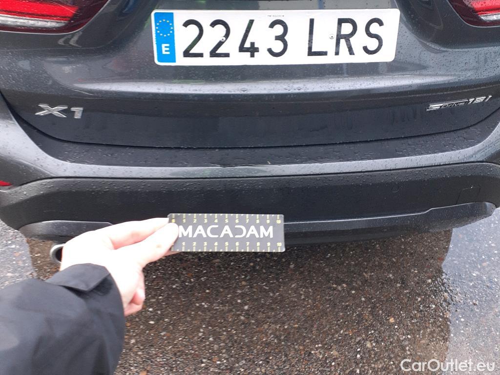  Bmw  X1 BMW  sDrive18i #9