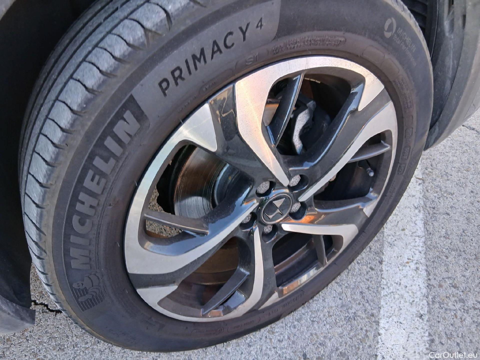  Citroen  DS 7 CROSSBACK DS DS 7 / 2022 / 5P / todoterreno BlueHDi 130 Automático BASTILLE (AC) #3