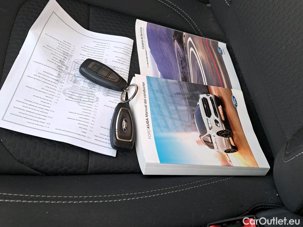  Ford  Kuga FORD  / 2016 / 5P / todoterreno 1.5 EcoBoost 88kW 4x2 Trend+ (CX) #6