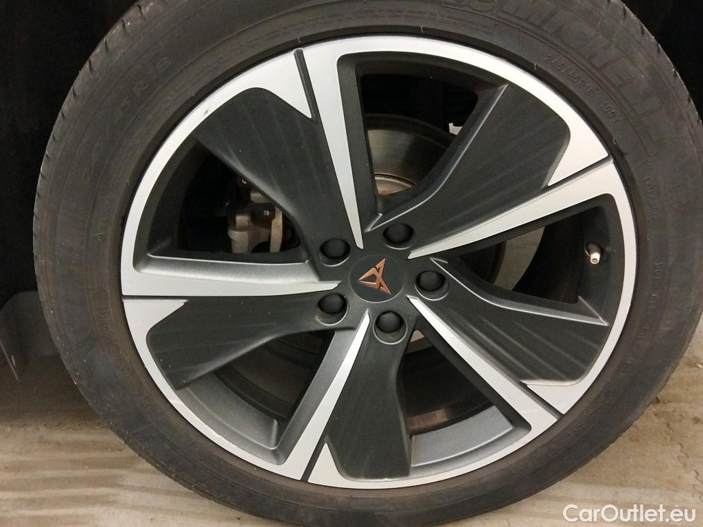  Cupra  Formentor CUPRA  / 2020 / 5P / todoterreno 1.4 e-Hybrid 150kW (204 CV) DSG (AC) #25