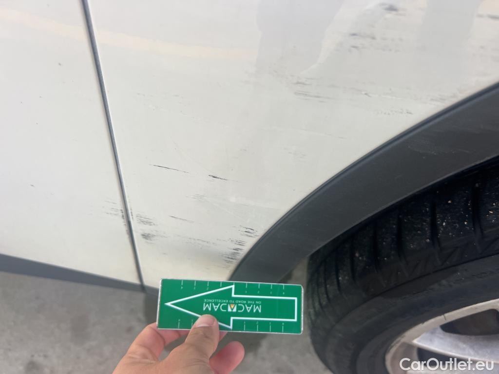  Bmw  X1 BMW  / 2019 / 5P / todoterreno sDrive16d Business #16