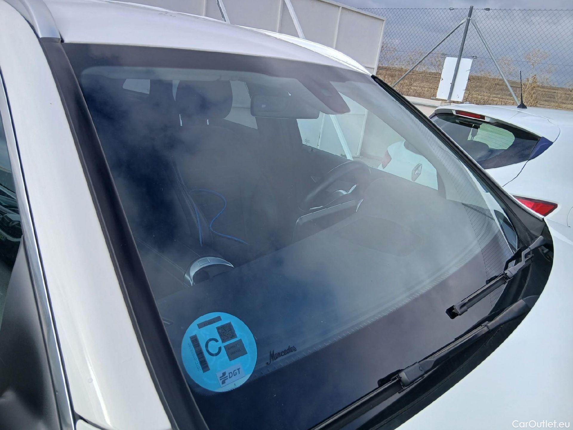  Mercedes  G-Klasee MERCEDES-BENZ Clase GLC / 2019 / 5P / todoterreno GLC 200 d 4MATIC #17