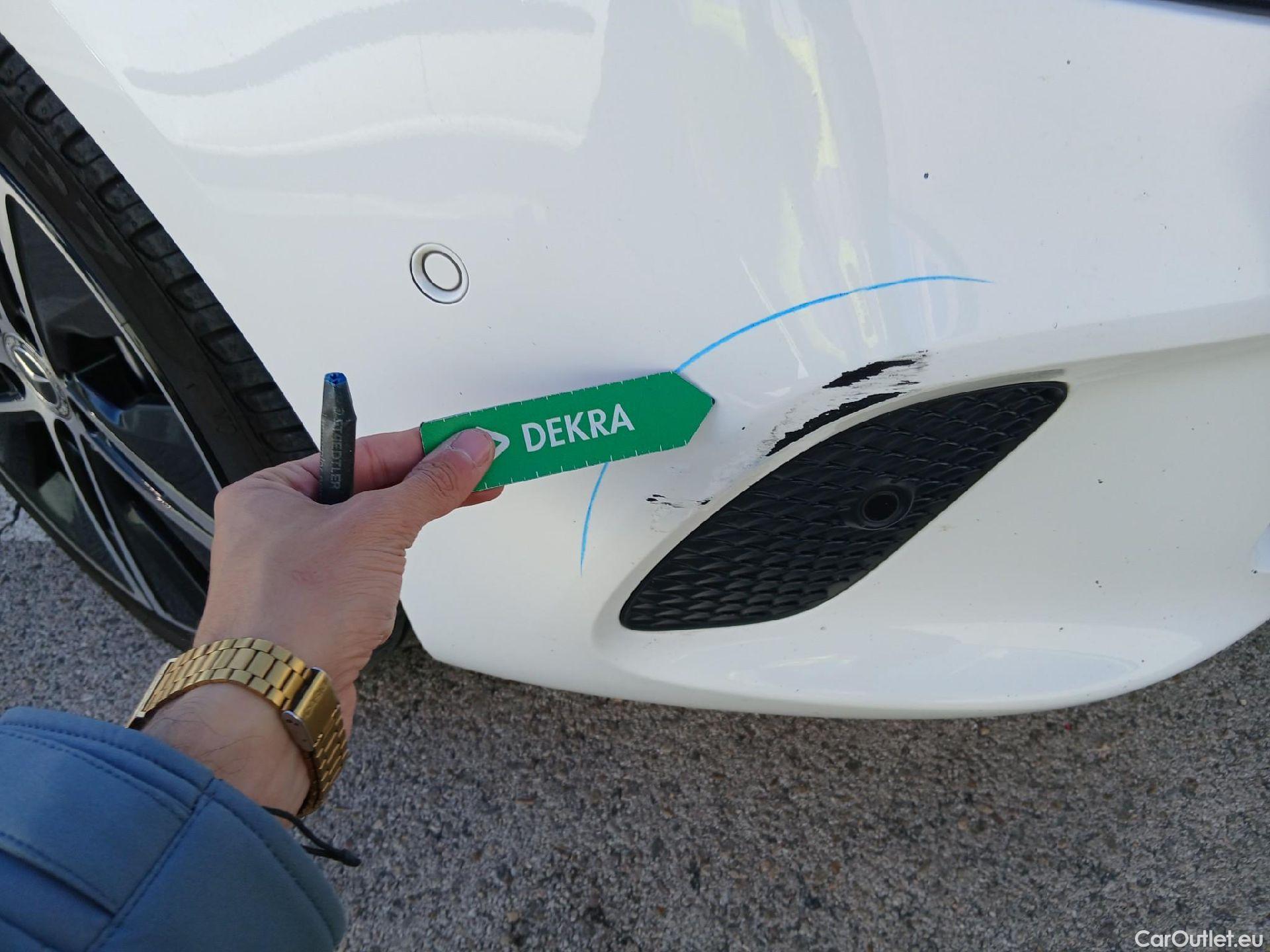  Mercedes  A-Klasse MERCEDES-BENZ Clase A / 2018 / 5P / berlina con portón A 250 e #3