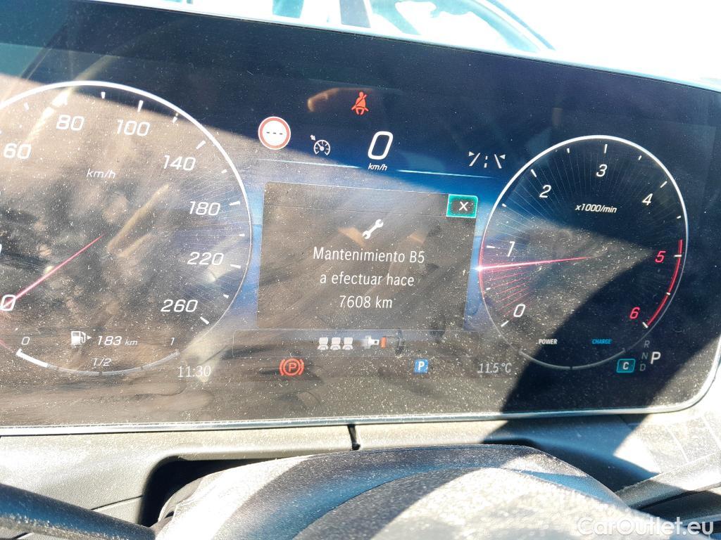  Mercedes  C-Klasse MERCEDES-BENZ Clase C / 2021 / 4P / sedán C 220 d #49