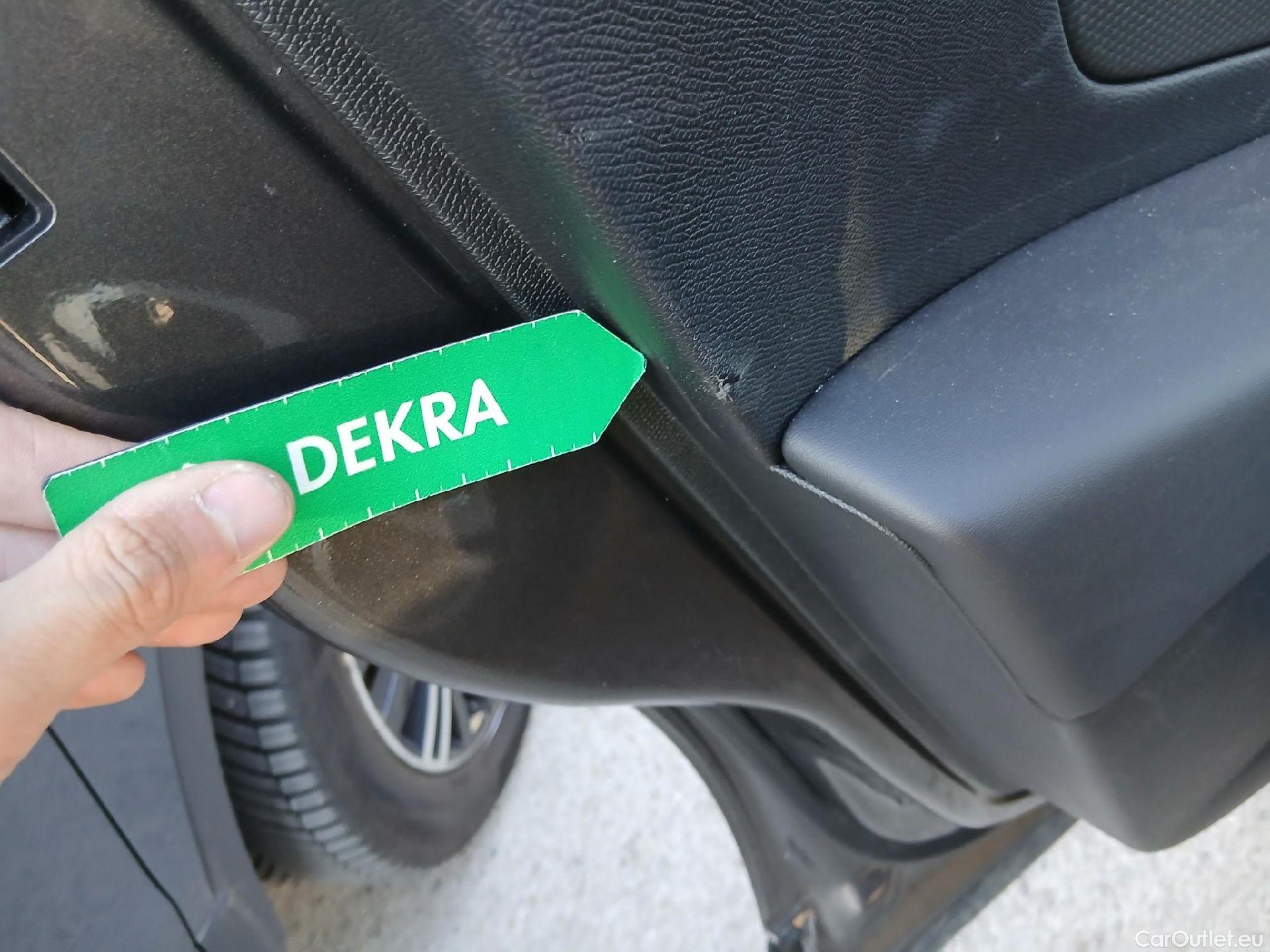  Citroen  DS 7 CROSSBACK DS DS 7 / 2022 / 5P / todoterreno BlueHDi 130 Automático BASTILLE (AC) #19