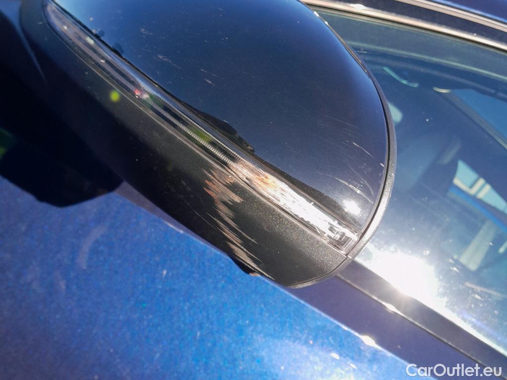  Mercedes  C-Klasse MERCEDES-BENZ Clase C / 2021 / 4P / sedán C 220 d #44