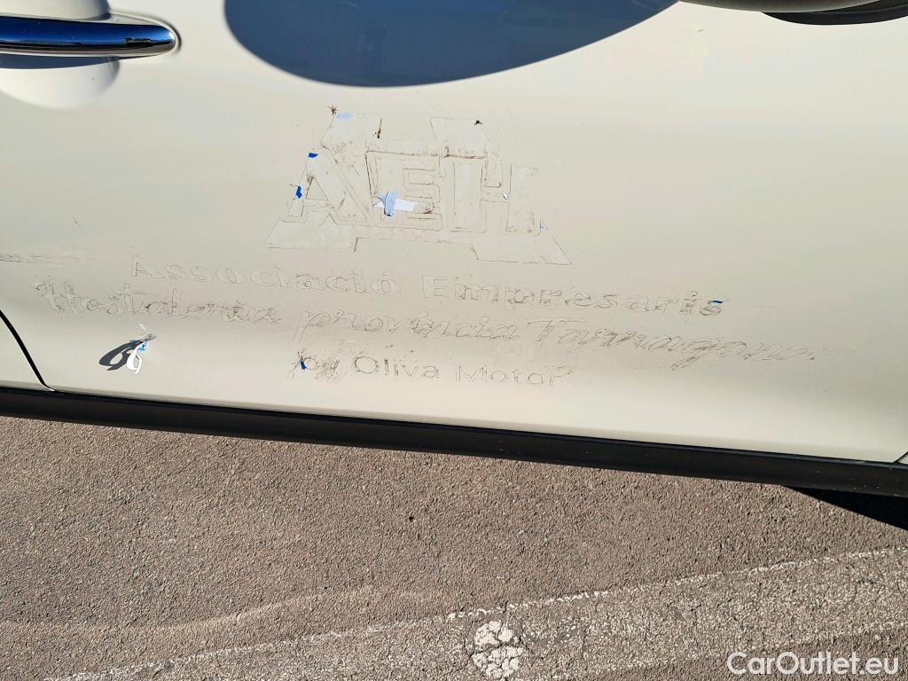  Mini  Cooper MINI MINI / 2014 / 5P / berlina con portón ONE 5 PUERTAS #8