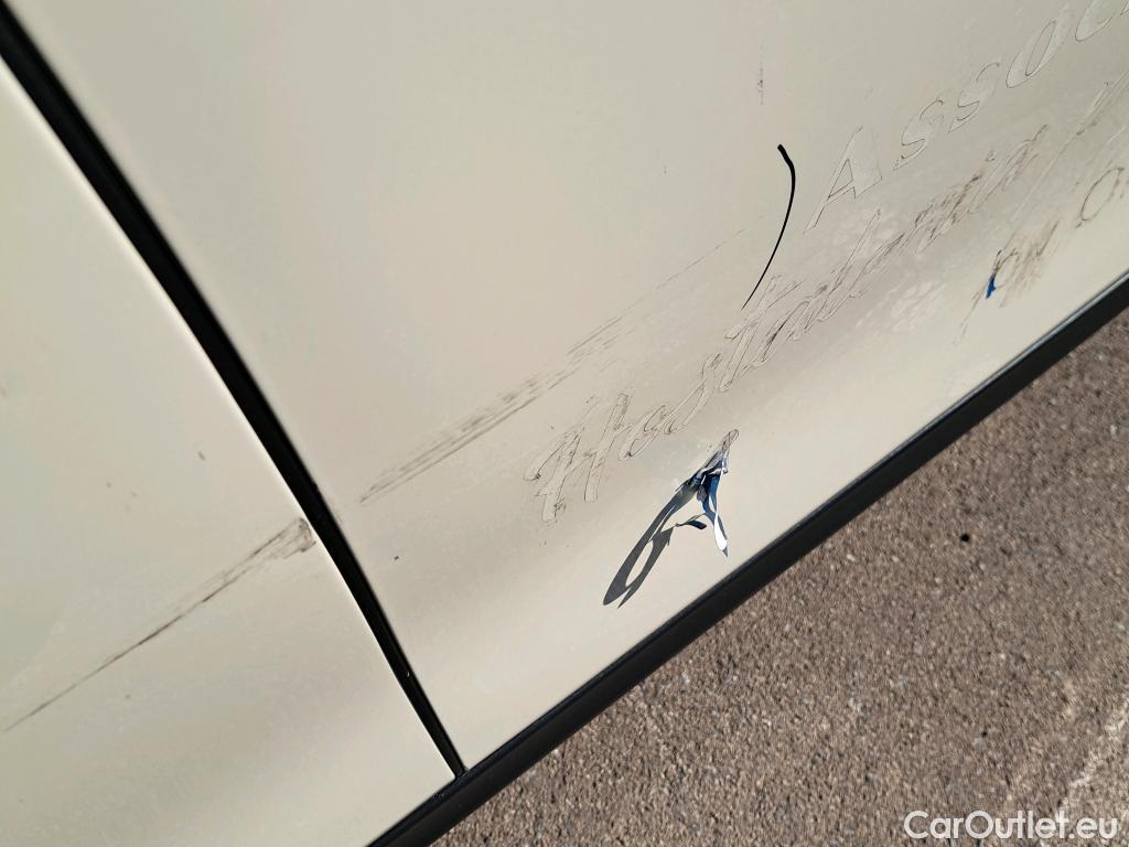  Mini  Cooper MINI MINI / 2014 / 5P / berlina con portón ONE 5 PUERTAS #11