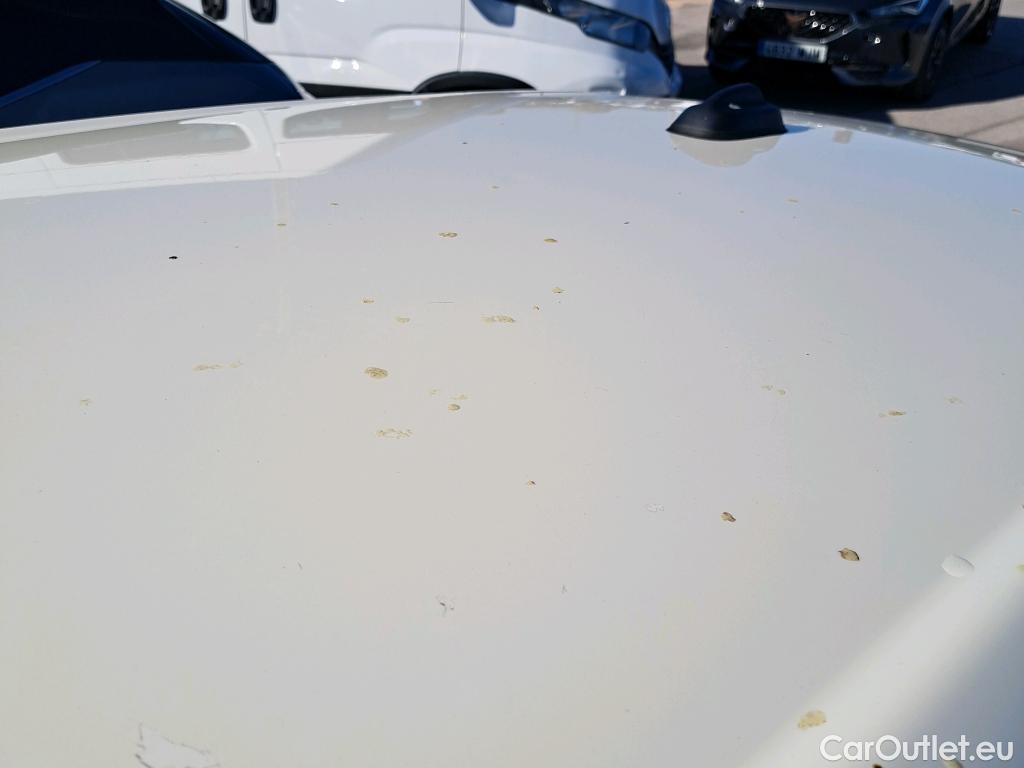  Mini  Cooper MINI MINI / 2014 / 5P / berlina con portón ONE 5 PUERTAS #18