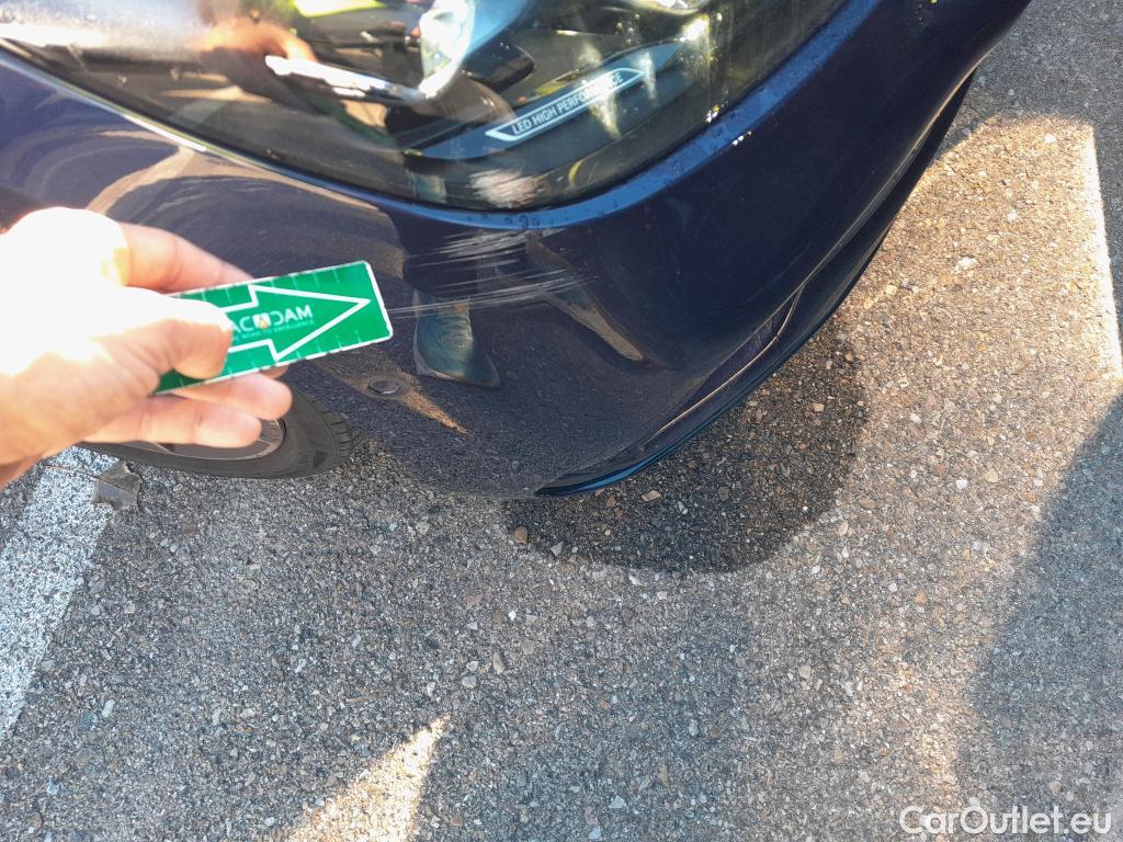  Mercedes  C-Klasse MERCEDES-BENZ Clase C / 2021 / 4P / sedán C 220 d #38