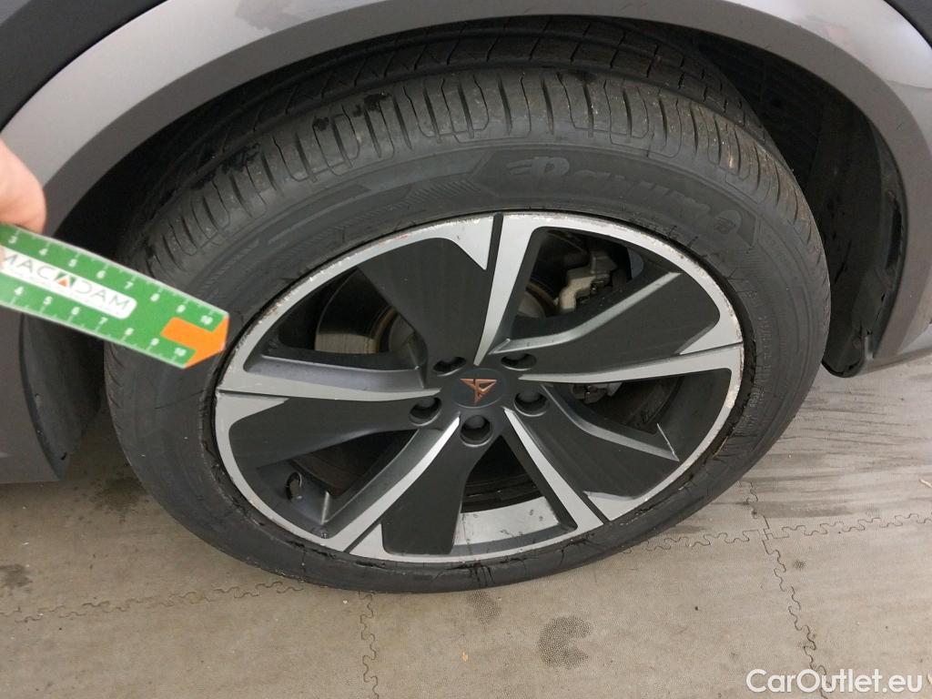  Cupra  Formentor CUPRA  / 2020 / 5P / todoterreno 1.4 e-Hybrid 150kW (204 CV) DSG (AC) #6