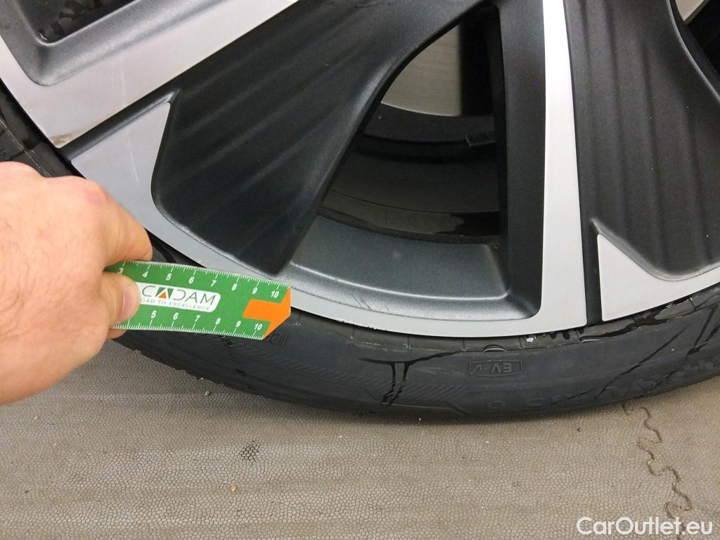  Cupra  Formentor CUPRA  / 2020 / 5P / todoterreno 1.4 e-Hybrid 150kW (204 CV) DSG (AC) #20