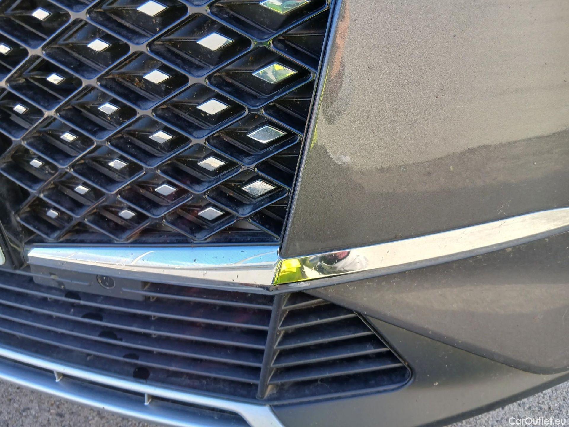  Citroen  DS 7 CROSSBACK DS DS 7 / 2022 / 5P / todoterreno BlueHDi 130 Automático BASTILLE (AC) #9