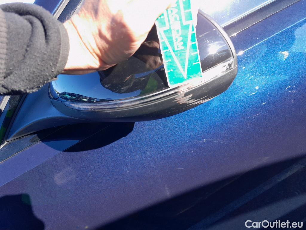  Mercedes  C-Klasse MERCEDES-BENZ Clase C / 2021 / 4P / sedán C 220 d #45