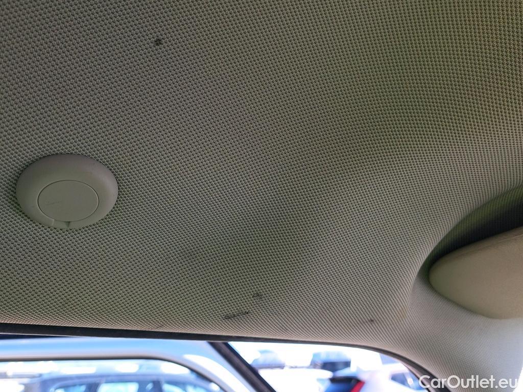  Mini  Cooper MINI MINI / 2014 / 5P / berlina con portón ONE 5 PUERTAS #2