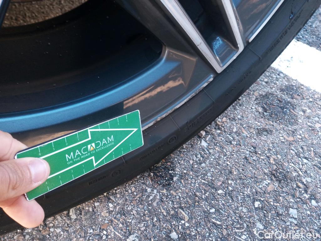  Mercedes  G-Klasee MERCEDES-BENZ GLC Coupé / 2019 / 5P / coupé GLC 200 d 4MATIC #5