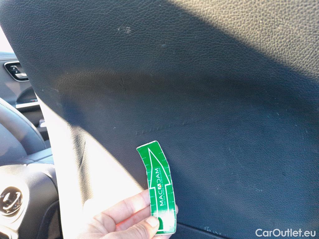  Mercedes  C-Klasse MERCEDES-BENZ Clase C / 2021 / 4P / sedán C 220 d #36