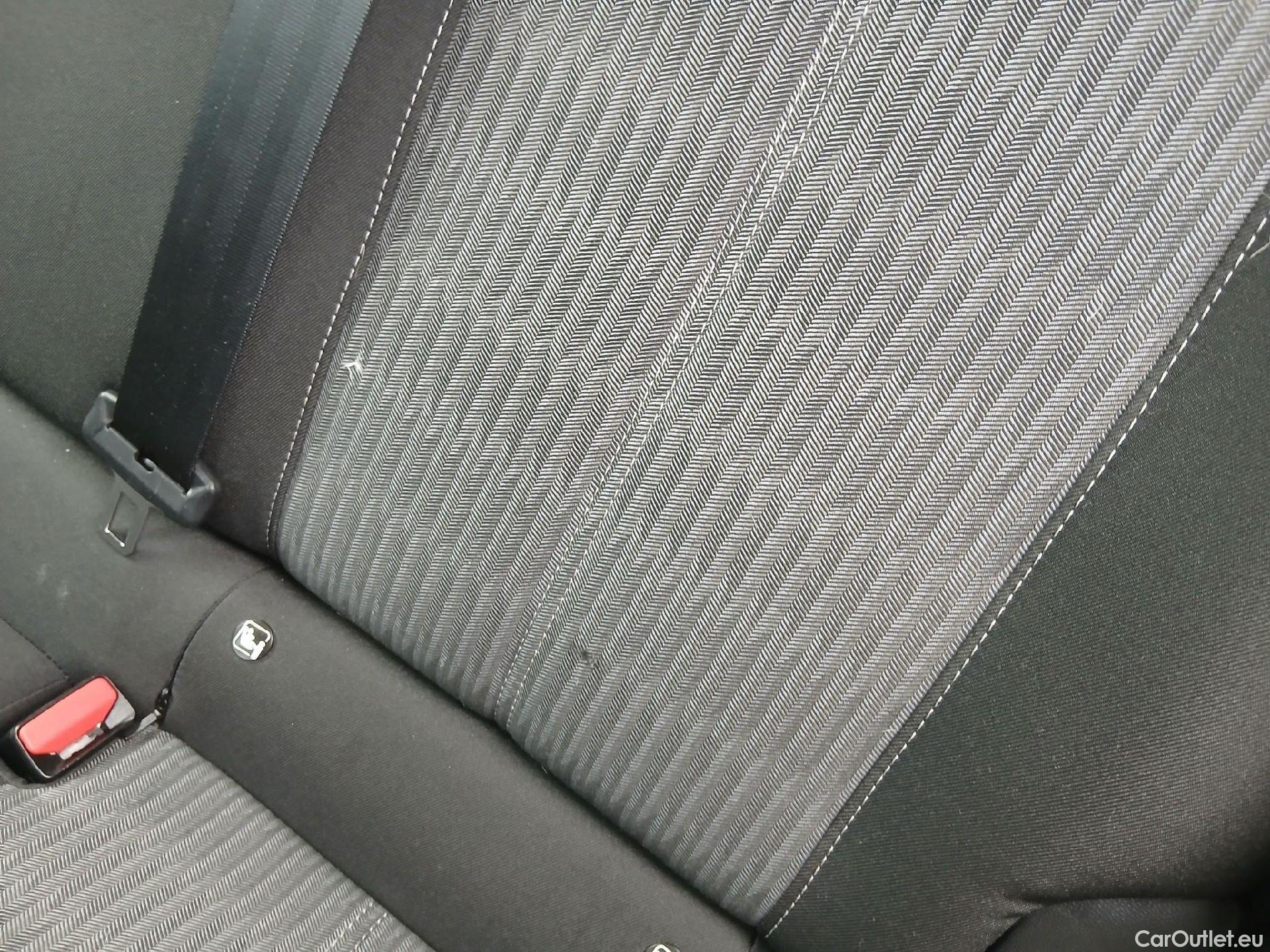  Opel  Corsa OPEL  / 2019 / 5P / berlina con portón 1.2T XHL 74kW (100CV) Edition (AC) #12