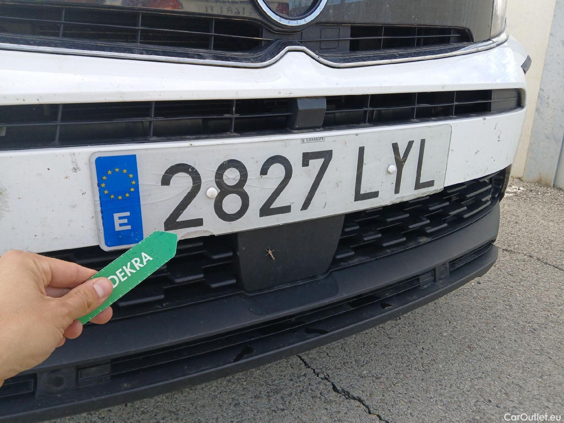  Opel   Grandland X OPEL Grandland / 2021 / 5P / todoterreno 1.5 CDTi Business Edition Auto #39