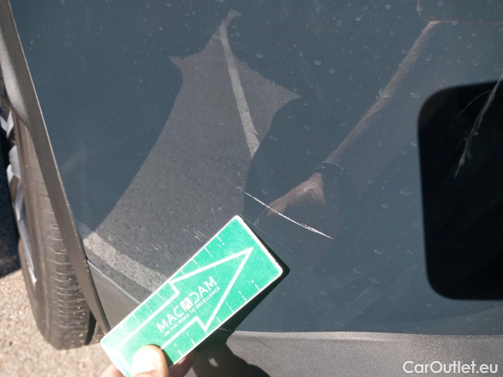  Peugeot  3008 PEUGEOT  / 2016 / 5P / todoterreno 1.5 BlueHDi 96kW (130CV) S&S Allure EAT8 #27