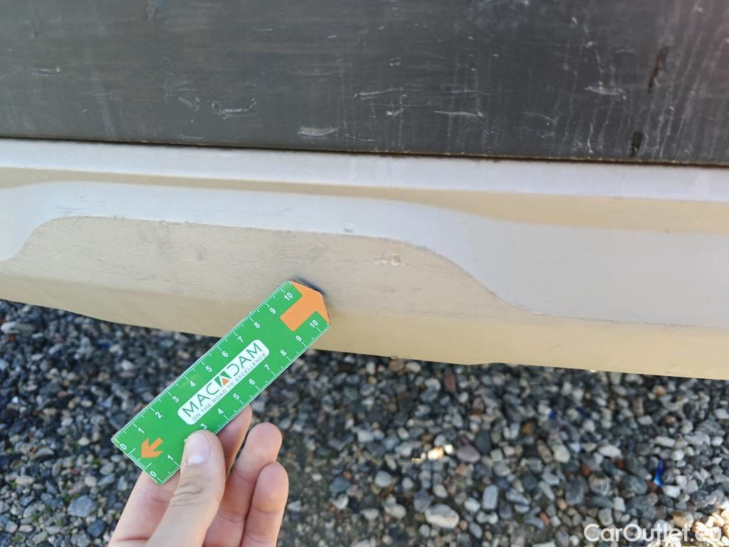  Renault  Captur RENAULT  / 2019 / 5P / todoterreno Intens TCe 90 (AC) #24