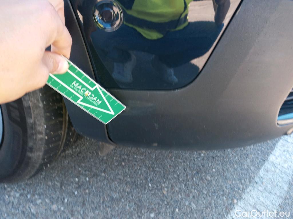  Peugeot  3008 PEUGEOT  / 2016 / 5P / todoterreno 1.5 BlueHDi 96kW (130CV) S&S Allure EAT8 #29