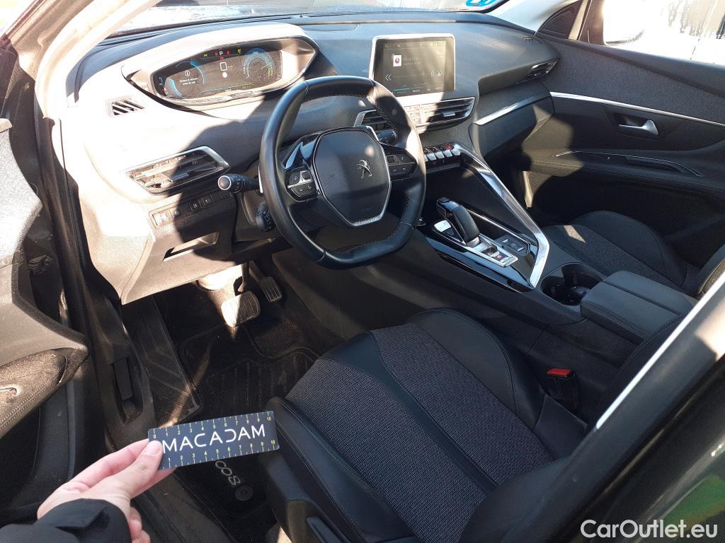  Peugeot  3008 PEUGEOT  Hybrid / 2016 / 5P / todoterreno 225 e-EAT8 Allure #30