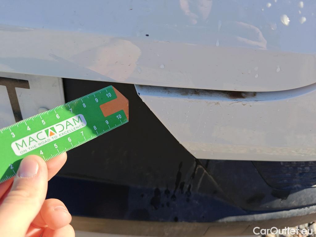  Renault  Captur RENAULT  / 2019 / 5P / todoterreno Intens TCe 90 (AC) #36