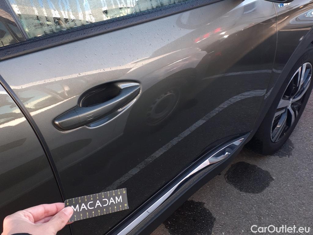  Peugeot  3008 PEUGEOT  Hybrid / 2016 / 5P / todoterreno 225 e-EAT8 Allure #13