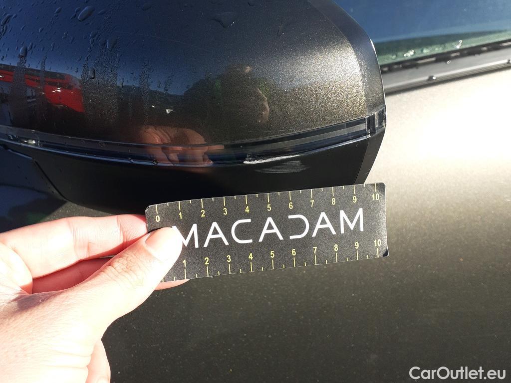  Peugeot  3008 PEUGEOT  Hybrid / 2016 / 5P / todoterreno 225 e-EAT8 Allure #33