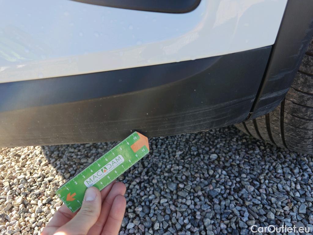  Renault  Captur RENAULT  / 2019 / 5P / todoterreno Intens TCe 90 (AC) #57