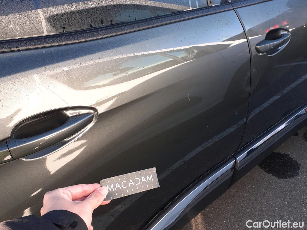  Peugeot  3008 PEUGEOT  Hybrid / 2016 / 5P / todoterreno 225 e-EAT8 Allure #18