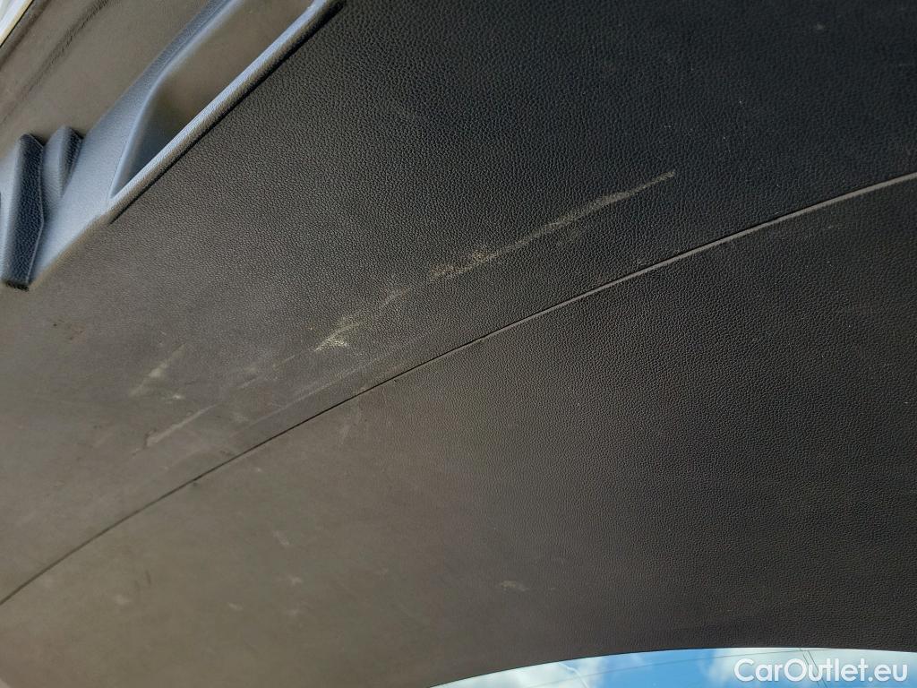  Renault  Captur RENAULT  / 2020 / 5P / todoterreno Intens TCe 74kW (100CV) GLP #3