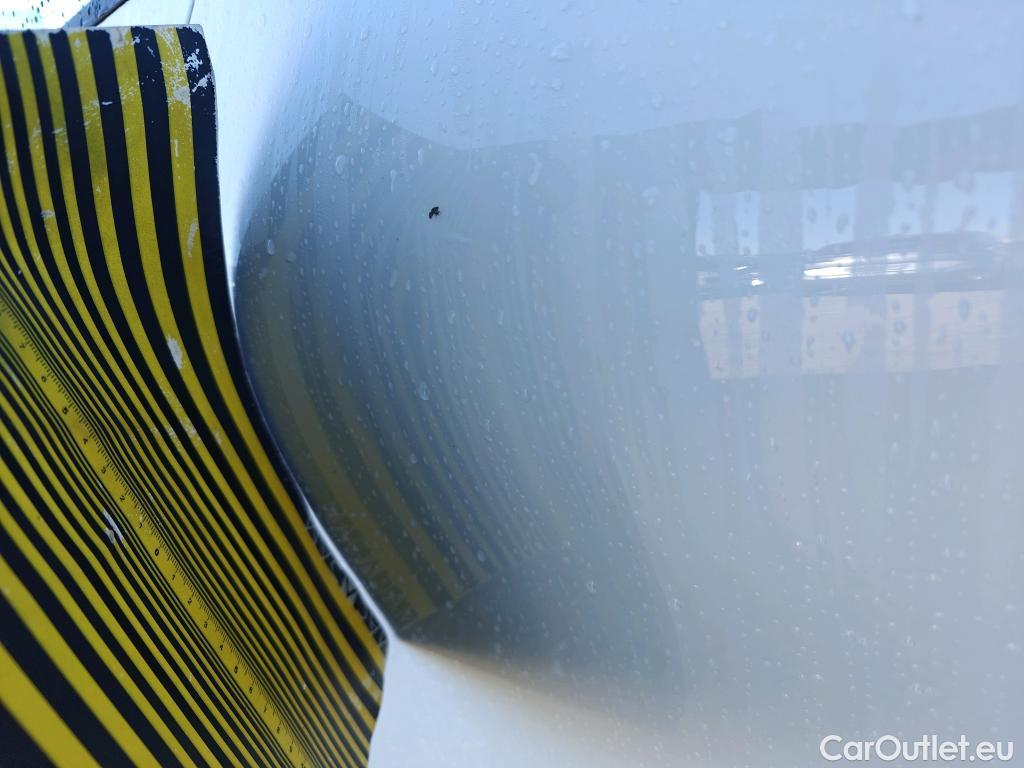  Renault  Captur RENAULT  / 2019 / 5P / todoterreno Intens TCe 90 (AC) #17