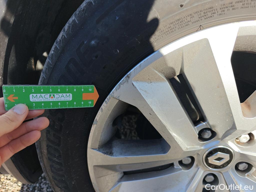  Renault  Captur RENAULT  / 2019 / 5P / todoterreno Intens TCe 90 (AC) #53