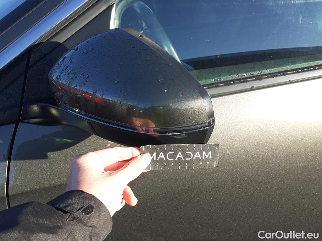  Peugeot  3008 PEUGEOT  Hybrid / 2016 / 5P / todoterreno 225 e-EAT8 Allure #32