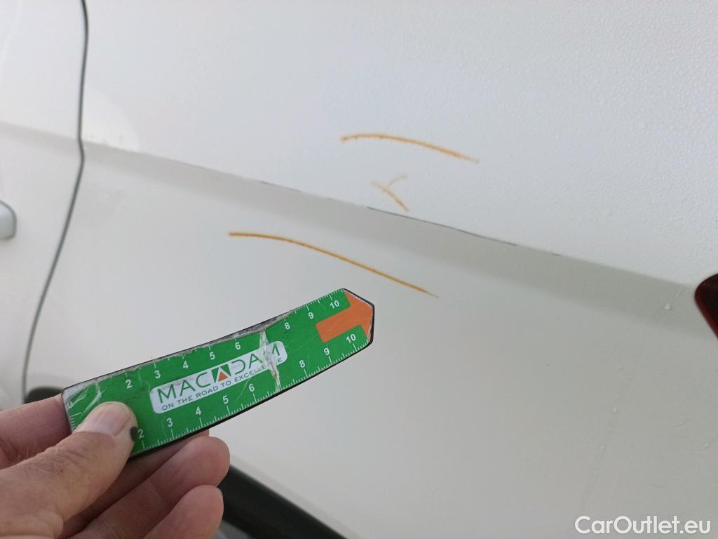  Seat  Arona SEAT  / 2017 / 5P / todoterreno 1.0 TSI 81kW (110CV) Style Plus (AC) #3