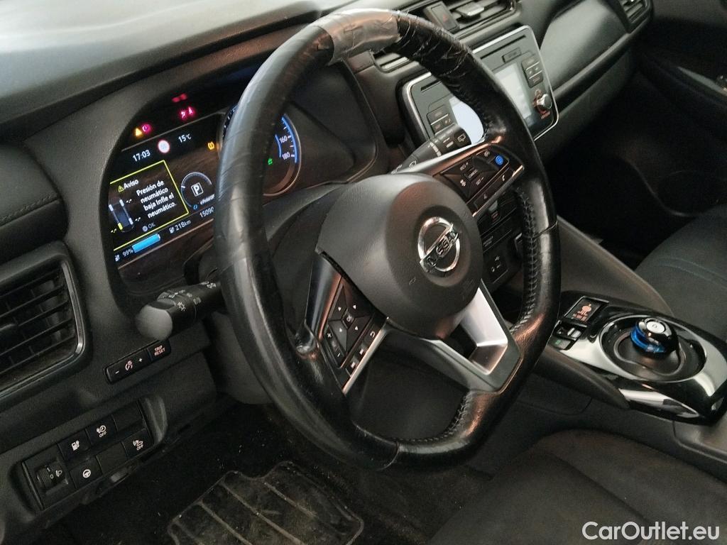  Nissan  Leaf NISSAN  / 2017 / 5P / berlina con portón 40kWh N-Connecta #1