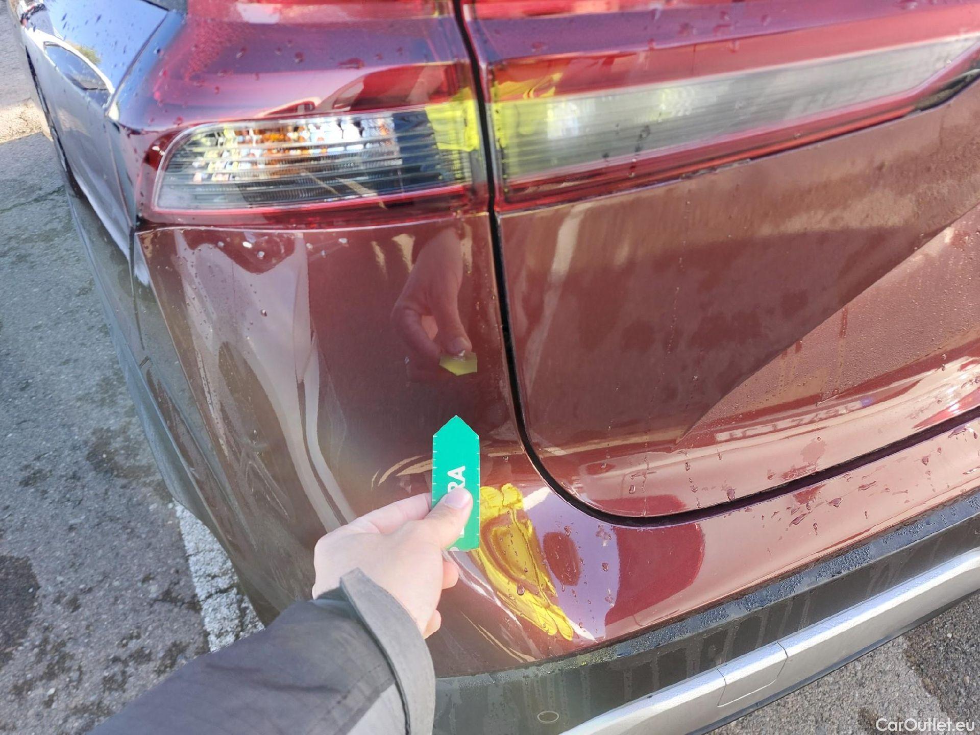  Nissan  Qashqai NISSAN  / 2021 / 5P / todoterreno DIG-T 103kW (140CV) mHEV 4x2 N-Connecta #3