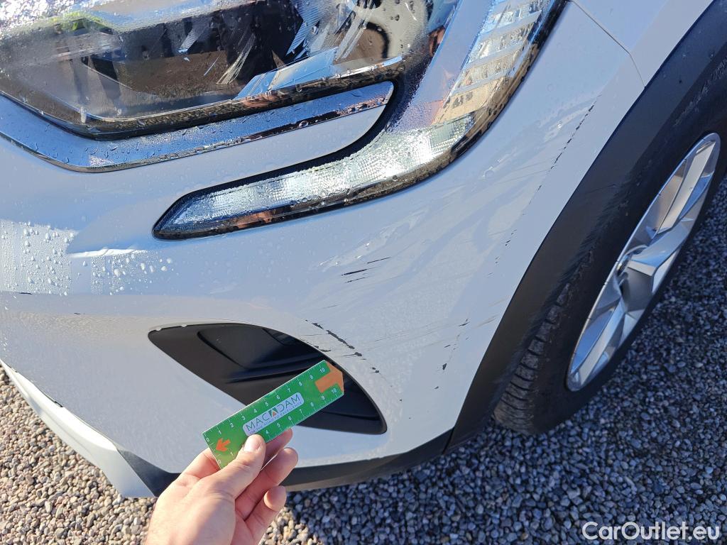  Renault  Captur RENAULT  / 2019 / 5P / todoterreno Intens TCe 90 (AC) #48