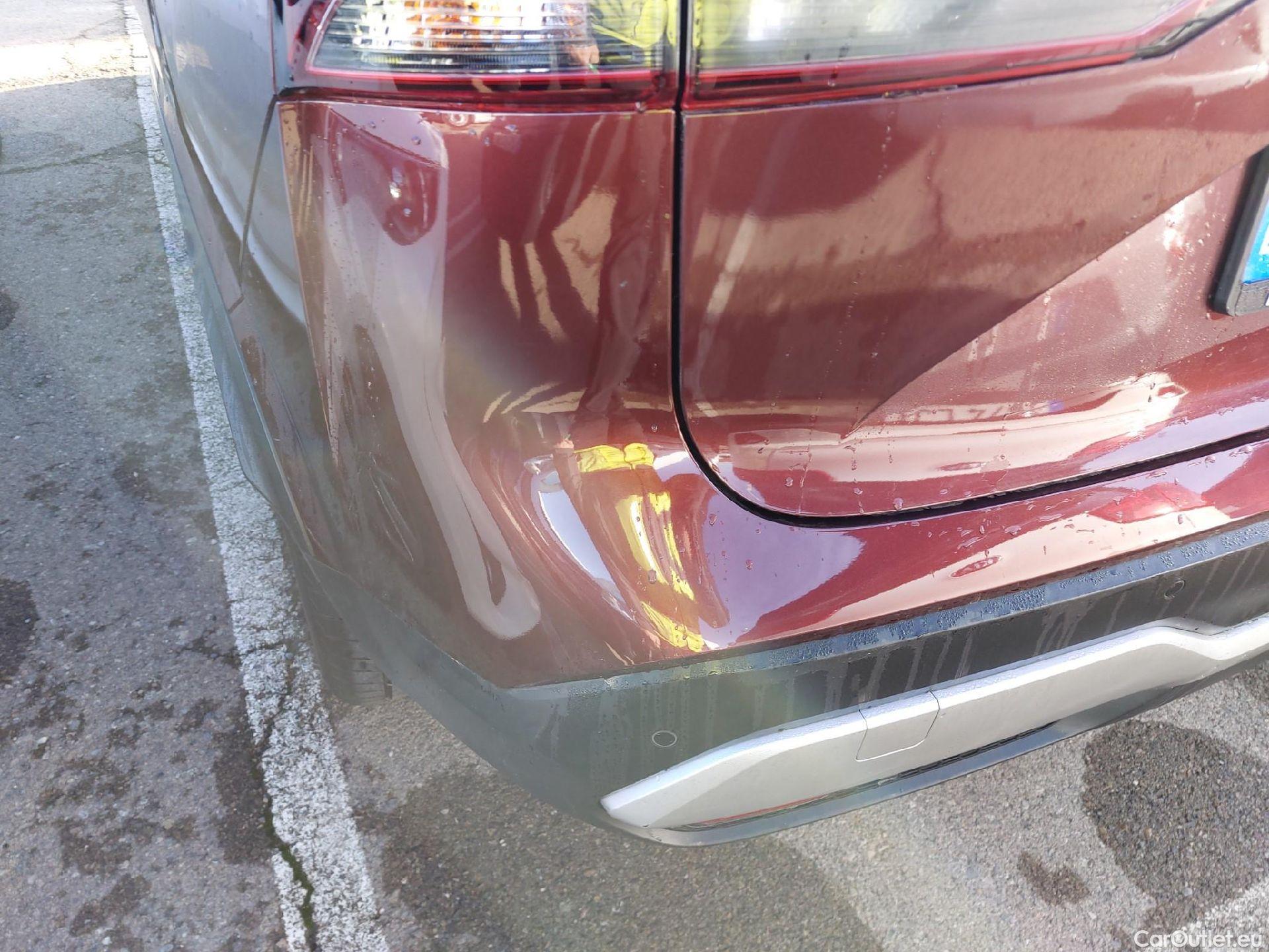  Nissan  Qashqai NISSAN  / 2021 / 5P / todoterreno DIG-T 103kW (140CV) mHEV 4x2 N-Connecta #2