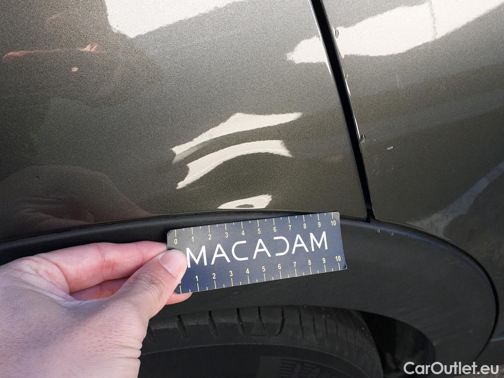  Peugeot  3008 PEUGEOT  Hybrid / 2016 / 5P / todoterreno 225 e-EAT8 Allure #10