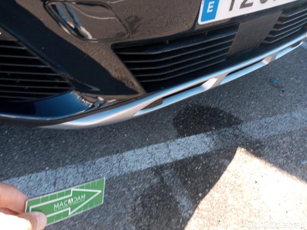  Peugeot  3008 PEUGEOT  / 2016 / 5P / todoterreno 1.5 BlueHDi 96kW (130CV) S&S Allure EAT8 #20