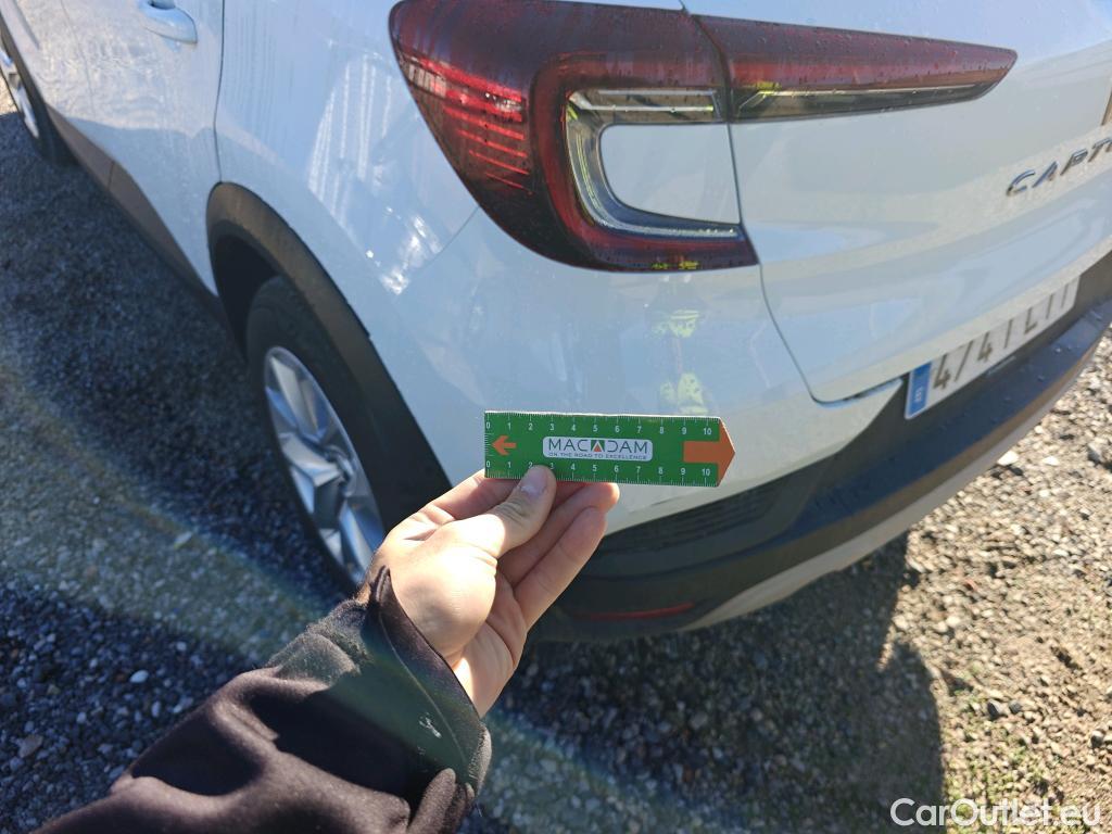  Renault  Captur RENAULT  / 2019 / 5P / todoterreno Intens TCe 90 (AC) #42