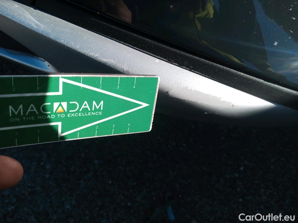  Peugeot  3008 PEUGEOT  / 2016 / 5P / todoterreno 1.5 BlueHDi 96kW (130CV) S&S Allure EAT8 #19