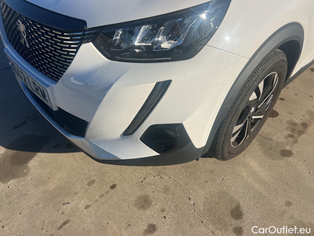  Peugeot  2008 PEUGEOT  / 2019 / 5P / todoterreno Allure Pack Puretech 130 S&S EAT8 (AC) #9