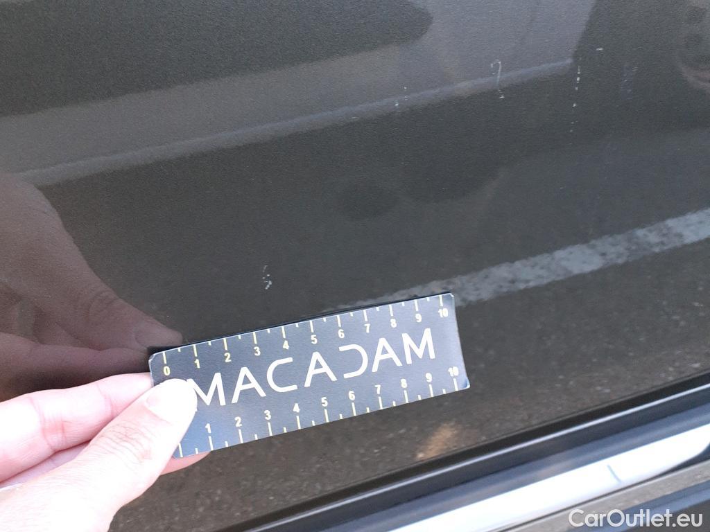  Peugeot  3008 PEUGEOT  Hybrid / 2016 / 5P / todoterreno 225 e-EAT8 Allure #15