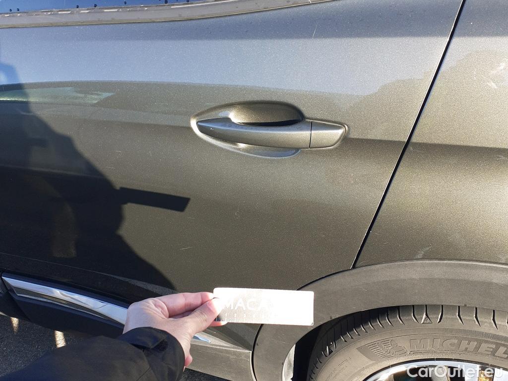  Peugeot  3008 PEUGEOT  Hybrid / 2016 / 5P / todoterreno 225 e-EAT8 Allure #16