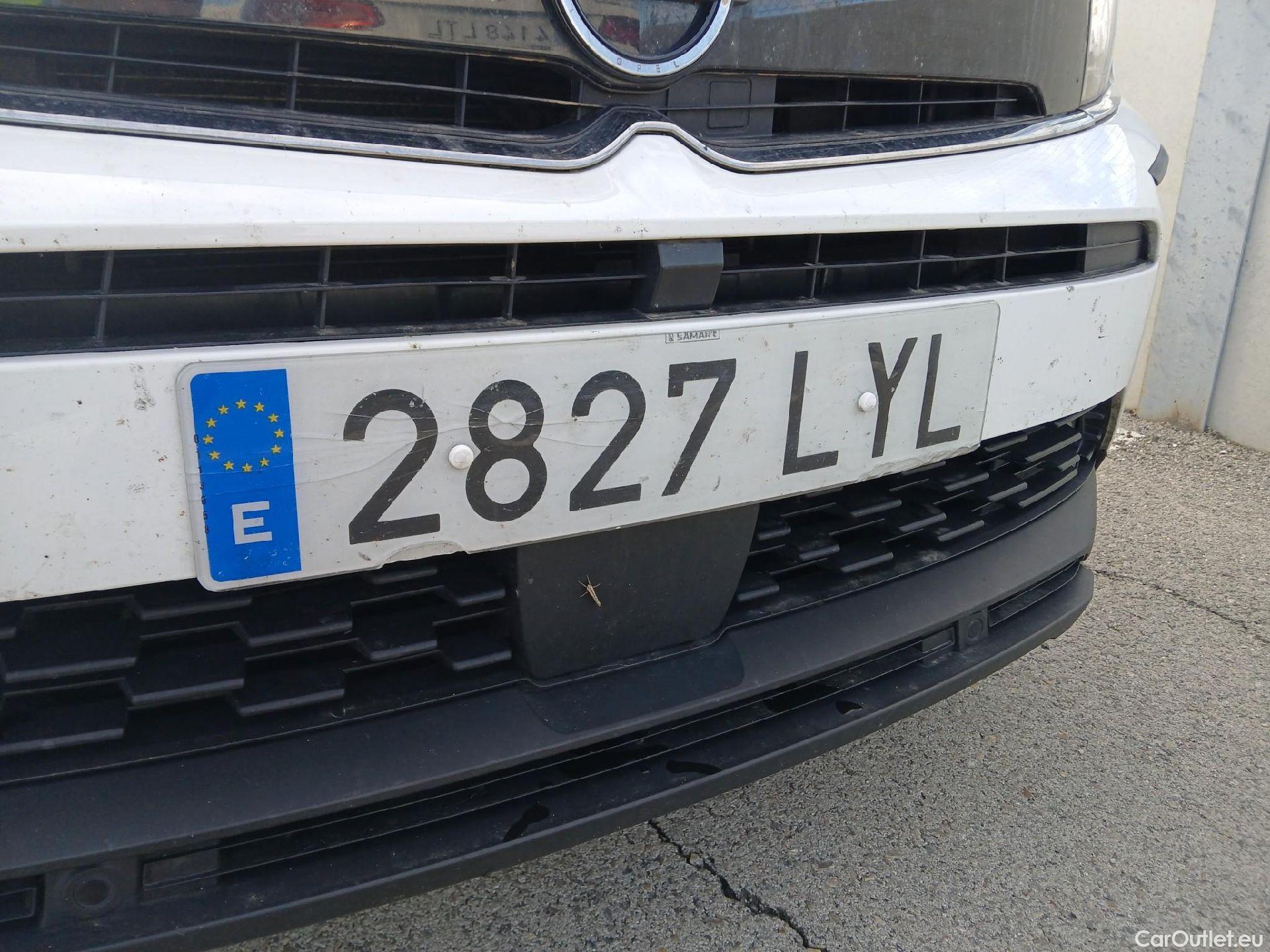  Opel   Grandland X OPEL Grandland / 2021 / 5P / todoterreno 1.5 CDTi Business Edition Auto #40