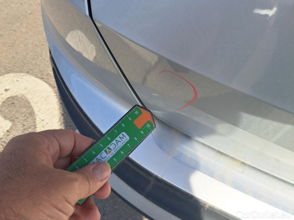  Seat  ATECA SEAT  / 2016 / 5P / todoterreno 1.0 TSI 81kW St&Sp Style Go L(SP) #33